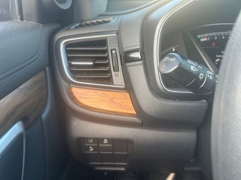 Used 2017 Honda CR-V EX image 16