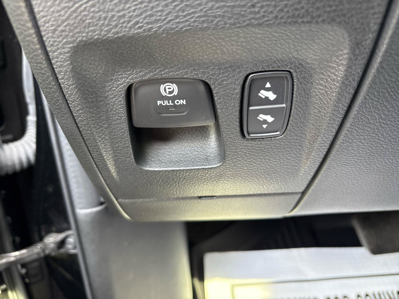 Used 2023 RAM 1500 Big Horn AWD/4WD image 18