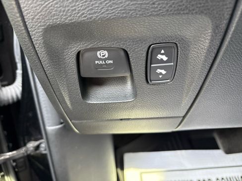 Used 2023 RAM 1500 Big Horn image 18