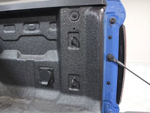 New 2026 Chevrolet Colorado ZR2 w/ Midnight Edition image 15