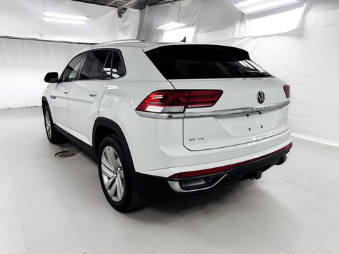 Used 2023 Volkswagen Atlas Cross Sport SE AWD/4WD image 4