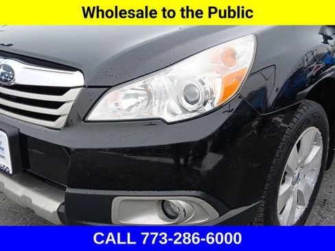 Used 2012 Subaru Outback 3.6R Limited image 28