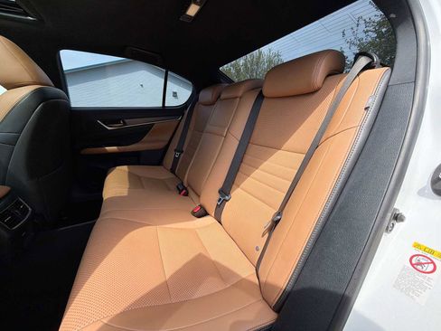 Used 2016 Lexus GS 350 F Sport w/ F Sport Package RWD image 17