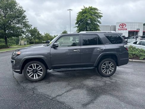 Used 2022 Toyota 4Runner Limited AWD/4WD image 3