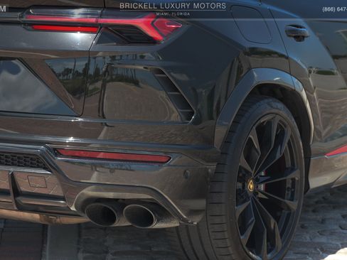 Used 2020 Lamborghini Urus image 56