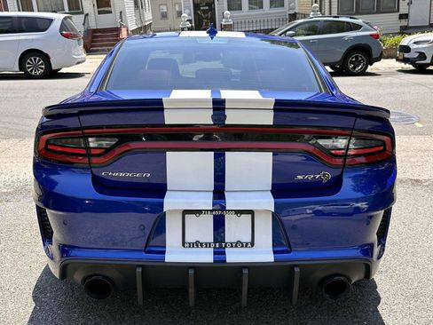 Used 2022 Dodge Charger SRT Hellcat w/ Harman/Kardon Audio Group RWD image 4