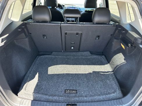 Used 2022 Volkswagen Taos SE AWD/4WD image 27
