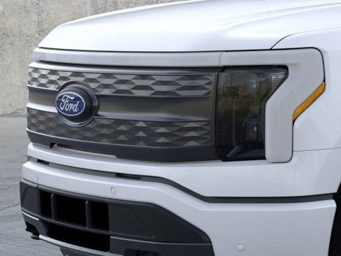 New 2025 Ford F150 Lightning Lariat image 21