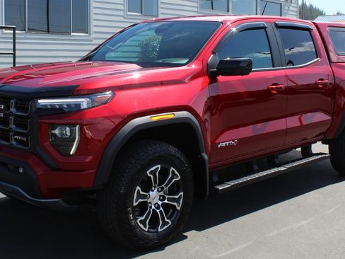 Used 2023 GMC Canyon AT4 w/ Technology Package image 2