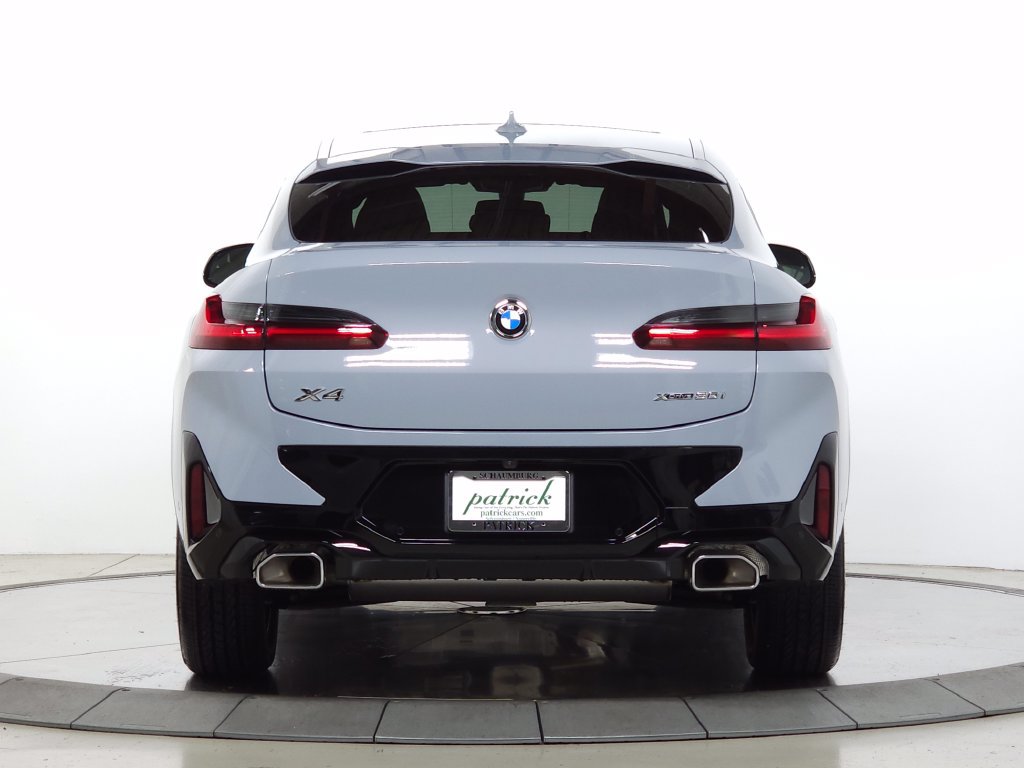 Used 2025 BMW X4 xDrive30i w/ M Sport Package AWD/4WD image 7