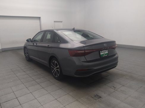 Used 2025 Volkswagen Jetta Sport FWD image 5