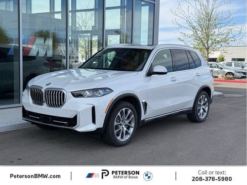 New 2026 BMW X5 xDrive50e w/ Premium Package AWD/4WD image 1