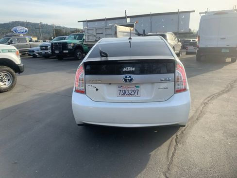 Used 2012 Toyota Prius Prime Plug-In Hybrid image 6