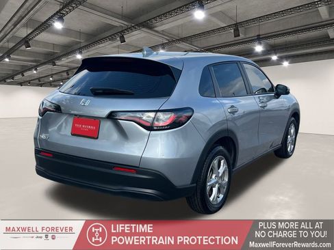 Used 2025 Honda HR-V LX image 16