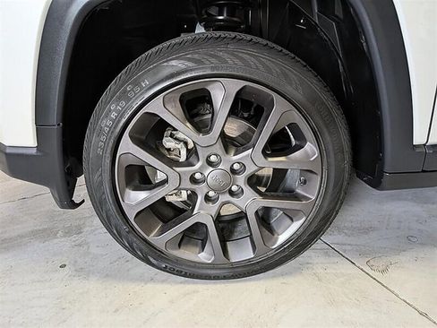 Used 2019 Jeep Compass High Altitude AWD/4WD image 15