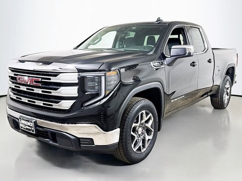 New 2026 GMC Sierra 1500 SLE w/ Preferred Package image 1