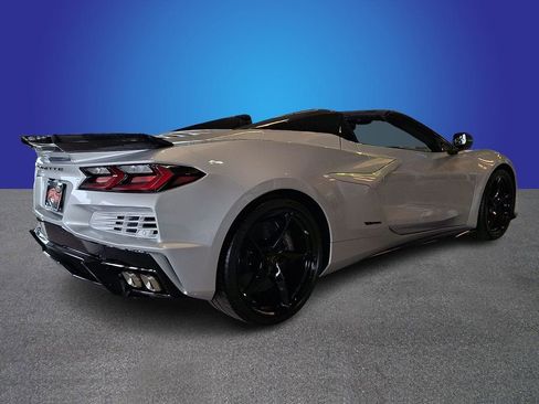 New 2026 Chevrolet Corvette E-Ray w/ ZER Performance Package AWD/4WD image 3