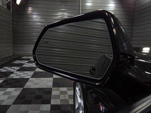 Used 2019 Chevrolet Camaro LT RWD image 33