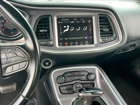 Used 2021 Dodge Challenger SXT w/ Driver Convenience Group AWD/4WD image 16