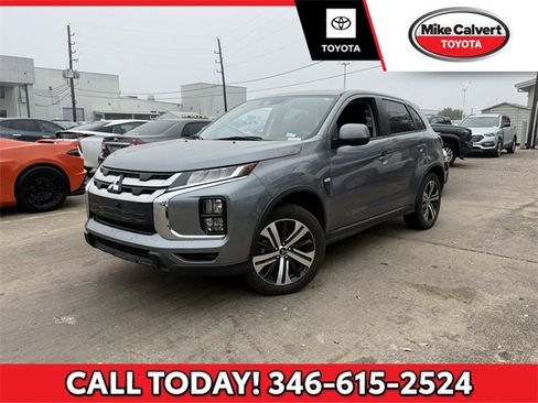 Used 2025 Mitsubishi Outlander Sport ES image 1