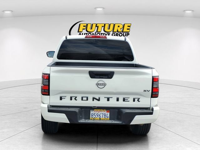 Certified 2023 Nissan Frontier SV RWD image 8
