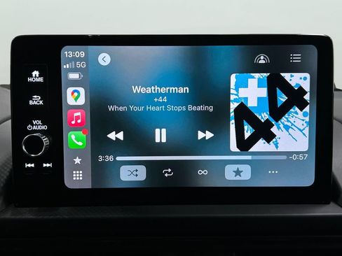 Used 2025 Honda Pilot TrailSport image 19