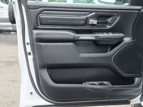 Used 2022 RAM 1500 Limited image 11