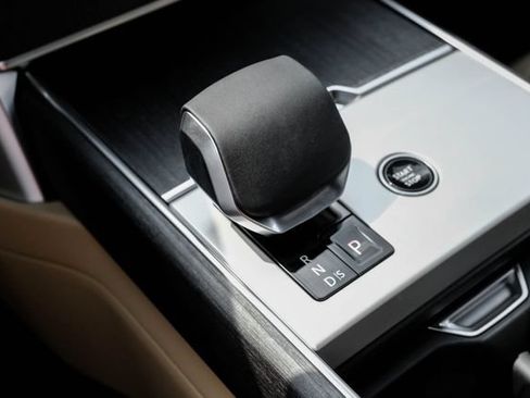 New 2026 Land Rover Range Rover SE AWD/4WD image 31