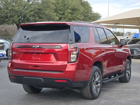 Certified 2024 Chevrolet Tahoe Z71 w/ Luxury Package image 7