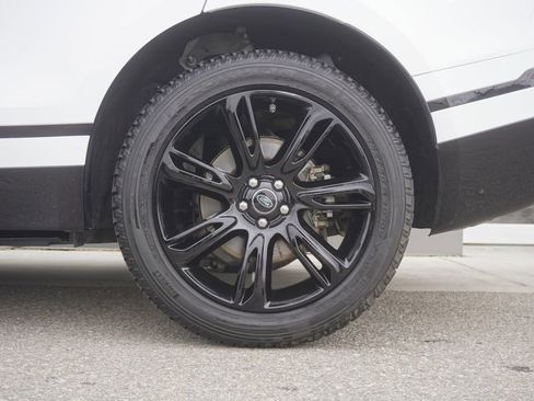 Used 2020 Land Rover Range Rover Velar S image 33