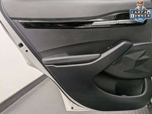 Certified 2025 Kia Seltos S AWD/4WD image 23