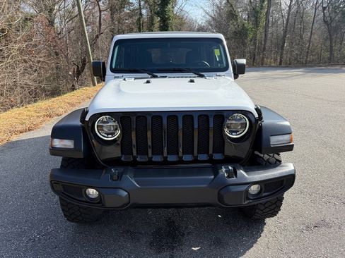 Used 2021 Jeep Wrangler Unlimited Sport image 3