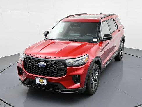 New 2026 Ford Explorer ST-Line image 26