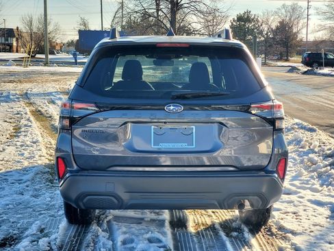 Used 2026 Subaru Forester Premium AWD/4WD image 4