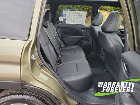New 2025 Subaru Forester Limited image 17