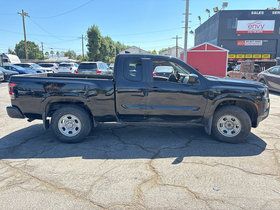 Used 2025 Nissan Frontier S AWD/4WD image 4