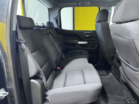 Used 2018 Chevrolet Silverado 1500 LT w/ LT Eassist Package image 18