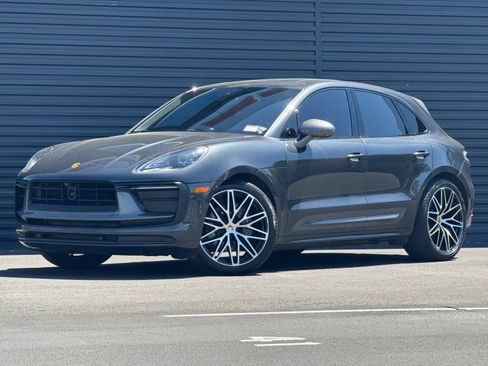 Certified 2023 Porsche Macan Turbo AWD/4WD image 2