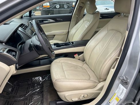 Used 2014 Lincoln MKZ AWD w/ Equipment Group 101A Select image 7