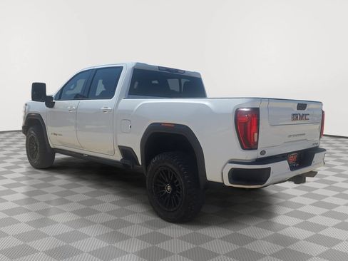 Used 2022 GMC Sierra 2500 AT4 w/ AT4 Premium Plus Package AWD/4WD image 5