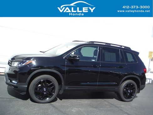 Used 2024 Honda Passport Black Edition image 2