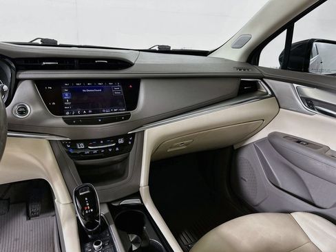 Used 2021 Cadillac XT5 Premium Luxury FWD image 20