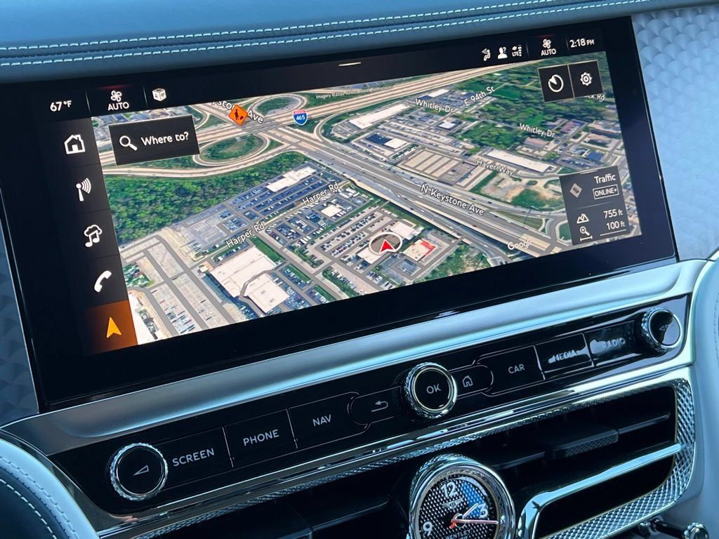 Certified 2025 Bentley Flying Spur Plug-In Hybrid w/ First Edition Specification AWD/4WD image 29