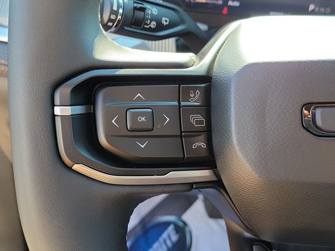 Used 2026 Jeep Cherokee Limited AWD/4WD image 23
