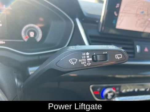 Used 2023 Audi SQ5 Prestige w/ Prestige Package image 25