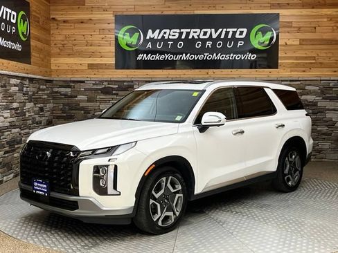 Used 2023 Hyundai Palisade Limited w/ Cargo Package AWD/4WD image 6