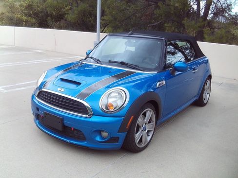 Used 2010 MINI Cooper S FWD image 3