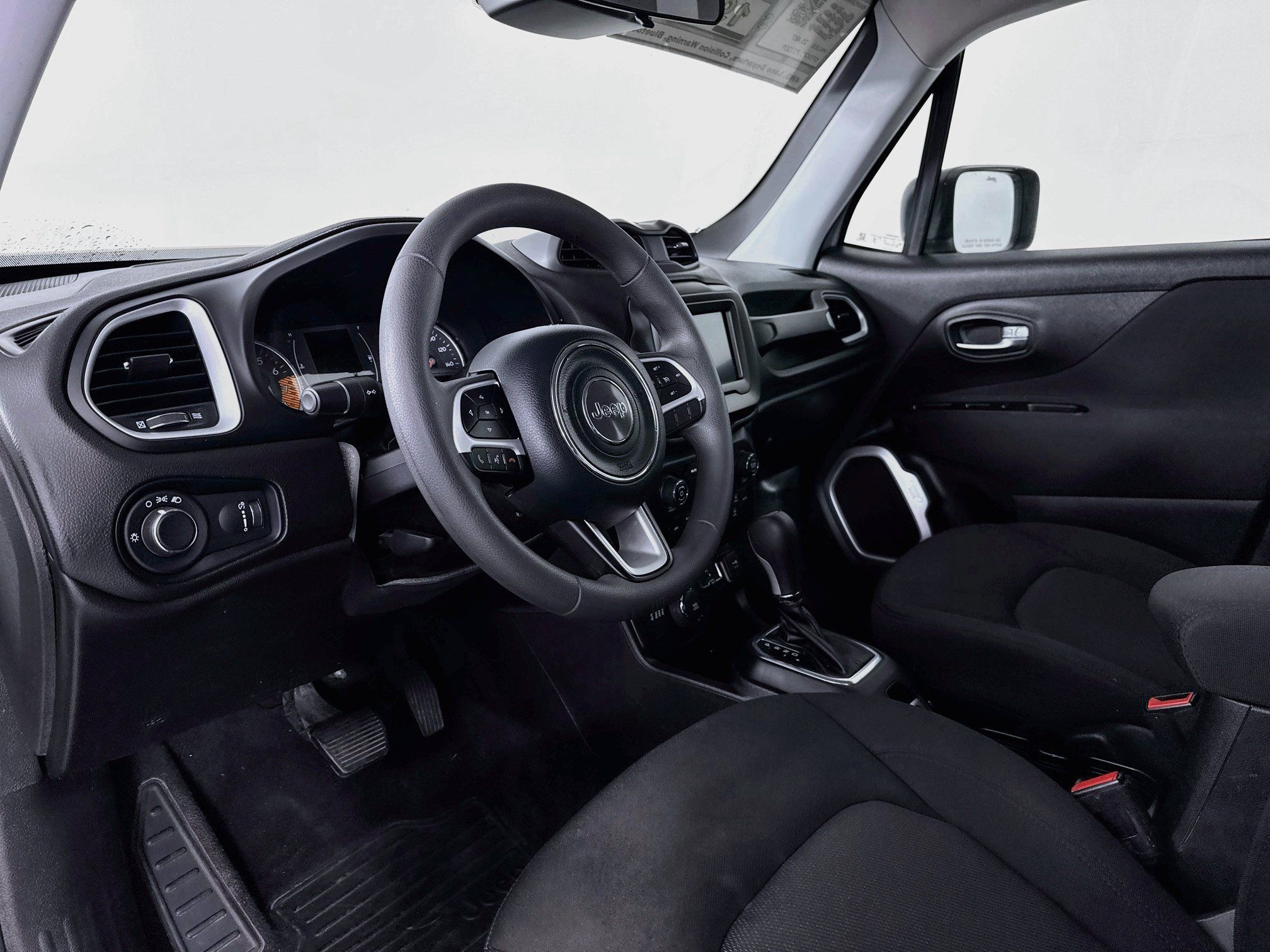 Used 2021 Jeep Renegade Sport AWD/4WD image 9