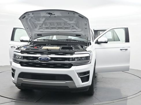 Certified 2024 Ford Expedition Max Limited RWD image 43