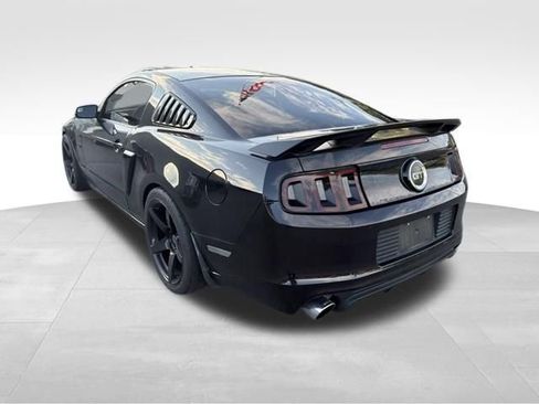 Used 2013 Ford Mustang GT Premium w/ Brembo Brake Pkg RWD image 5